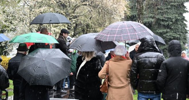 Noć koja se ne smije zaboraviti: Sarajevo se sjeća 55 nevino ubijenih sugrađanki i sugrađana