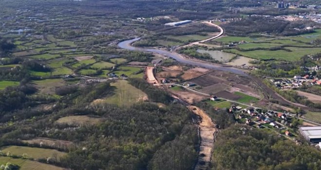 Putovanje od Sarajevo do Tuzle bit će puno brže: Gradi se prva dionica ceste između ova dva grada