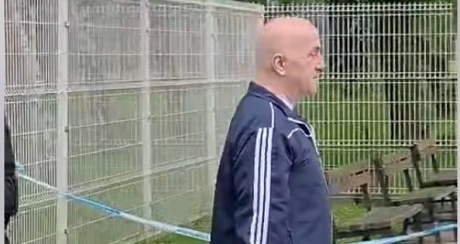 Pogledajte trenutak kada Fikret Hadžić Hadžija nakon 24 godine napušta zatvor u Zenici