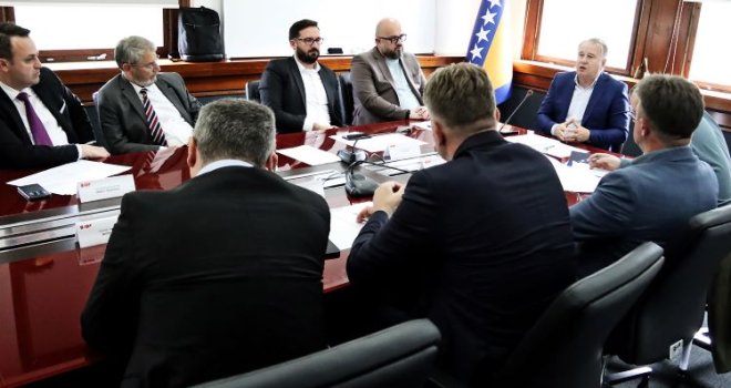 SDP BiH: Državna imovina mora ostati isključivo vlasništvo države BiH, nema prenosa na niže nivoe vlasti!