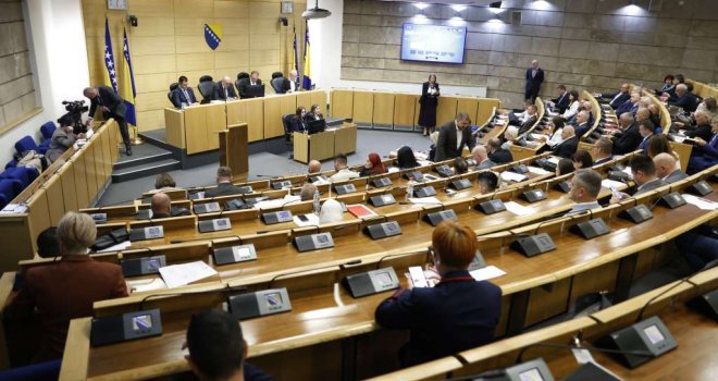 Danas vanredna sjednica Doma naroda, zakon o Novoj Željezari Zenica jedina najavljena tema
