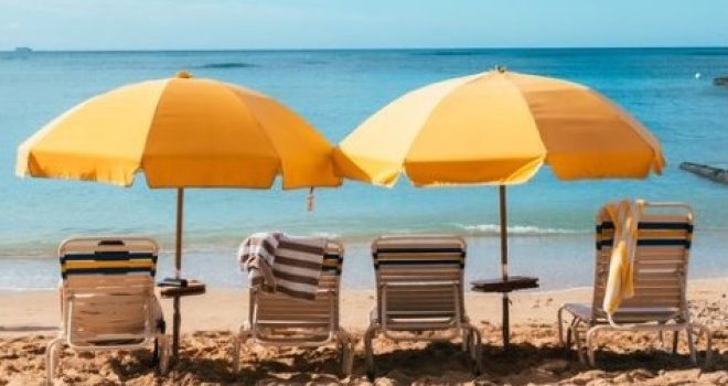 Sukob zbog plaža: Koncesionari 'zauzeli najljepša kupališta' i sve naplaćuju, aktivisti traže slobodan pristup obali 