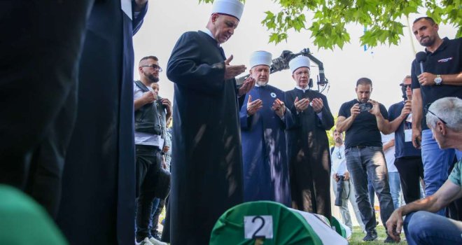 Kavazović: Naša je dužnost da pamtimo i da se borimo protiv zaborava