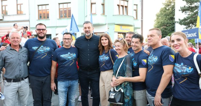 Nulti prioritet mora biti brza cesta prema Tuzli, a u drugom koraku i krak autoputa koji Tuzlu povezuje sa Koridorom Vc