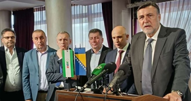 SDA u ZDK-u počela pregovore s DF-om, Strankom za BiH i HDZ-om BiH